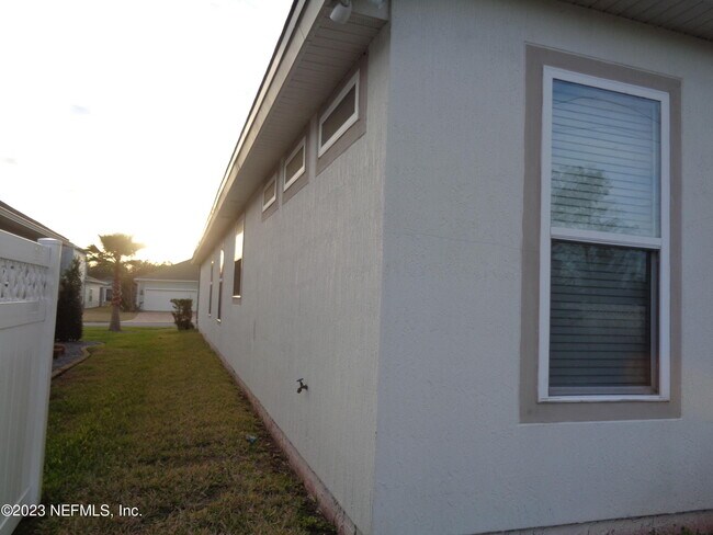 Foto del edificio - 4055 Arbor Mill Cir