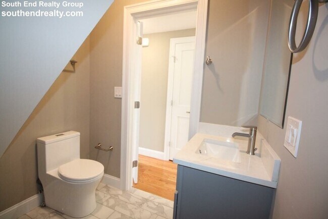 Foto del edificio - 112 Main St