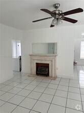 Building Photo - 2624 NW 24th St