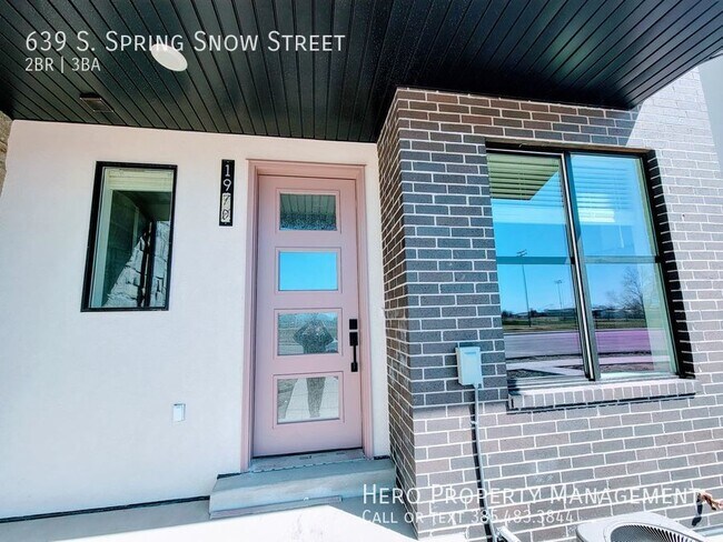 Foto del edificio - BRAND NEW Gorgeous Lehi Townhomes!!!