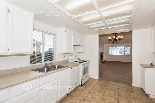 Building Photo - 7419 Skander Way