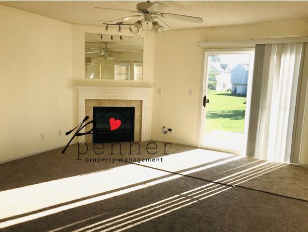 Foto del edificio - 8027 Elmwood Ave