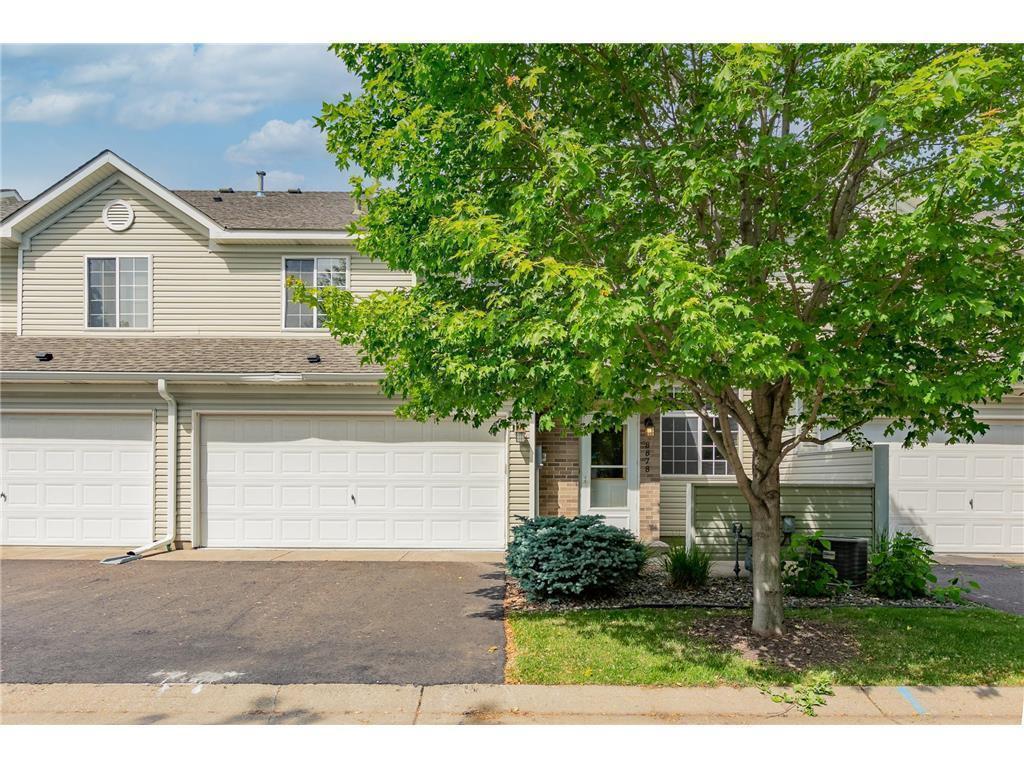Foto principal - 8878 Spring Ln
