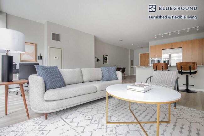 Foto del edificio - 200 E Illinois St