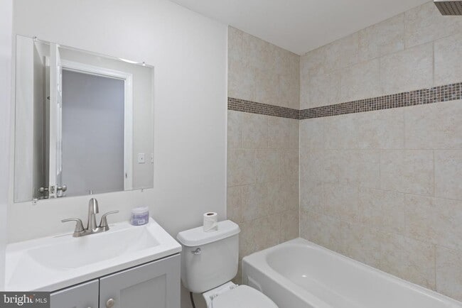 Foto del edificio - 1931 N Uber St