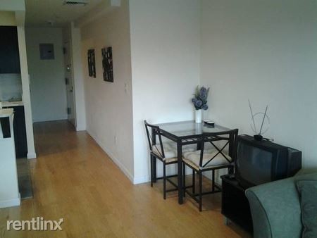 Foto del edificio - Studio, 1 bath Apartment - 3059 38th St