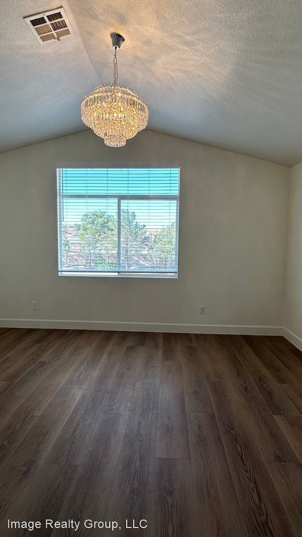 Building Photo - 4 br, 3 bath House - 7970 Kentshire Dr.