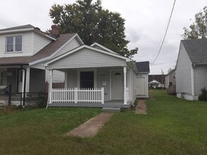 Building Photo - 4004 Grand Ave