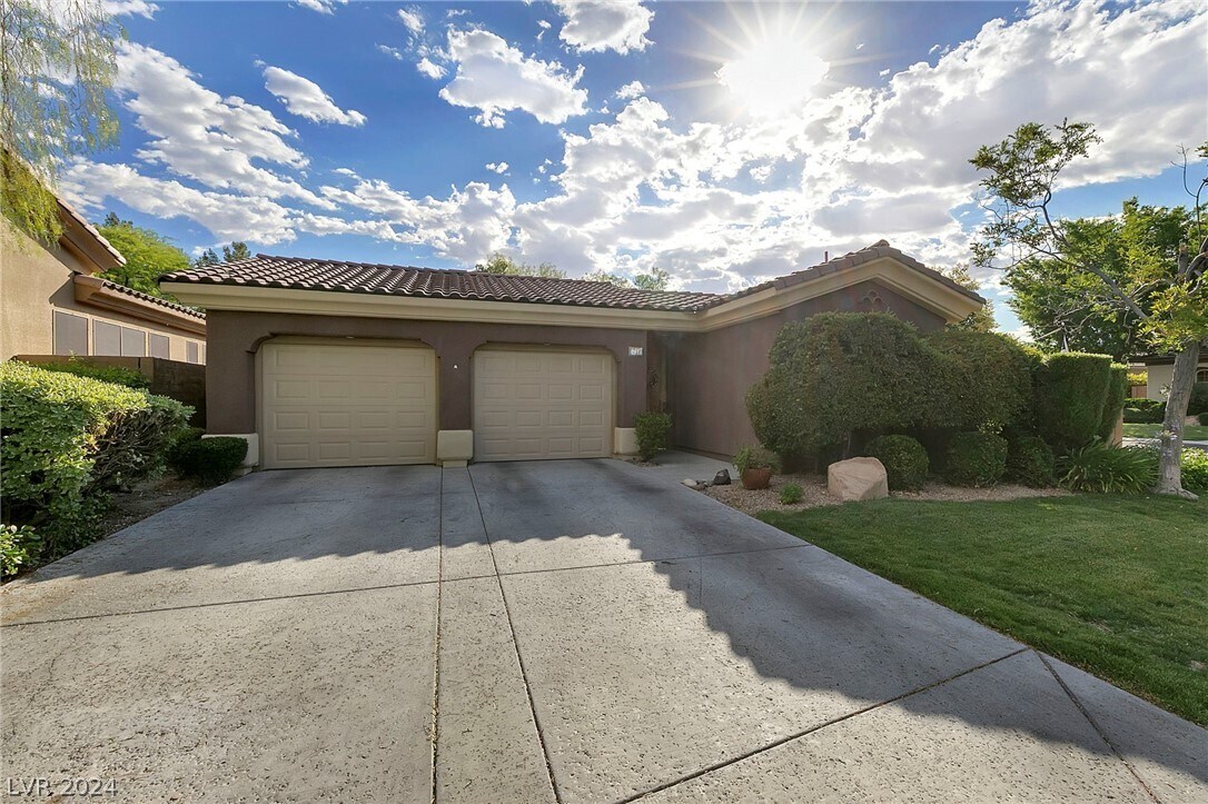 Foto principal - 117 Emerald Dunes Cir