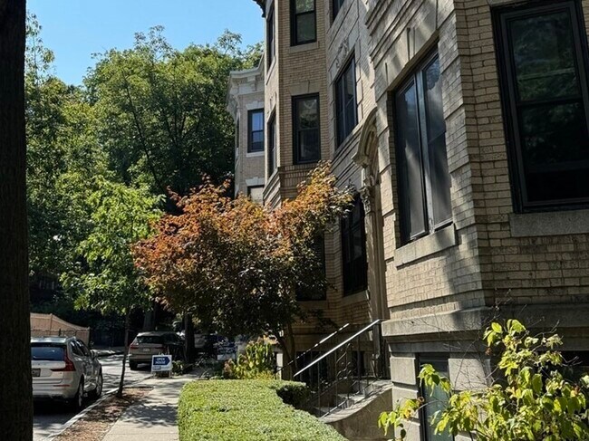 Foto del edificio - 76 Marshal St