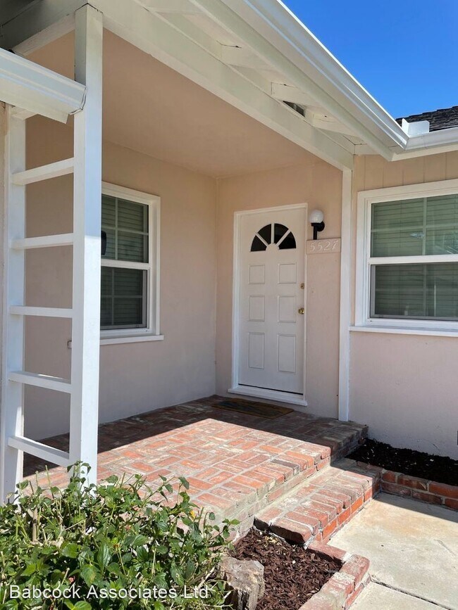 Foto del edificio - 3 br, 2 bath House - 5527 Elmbank Road