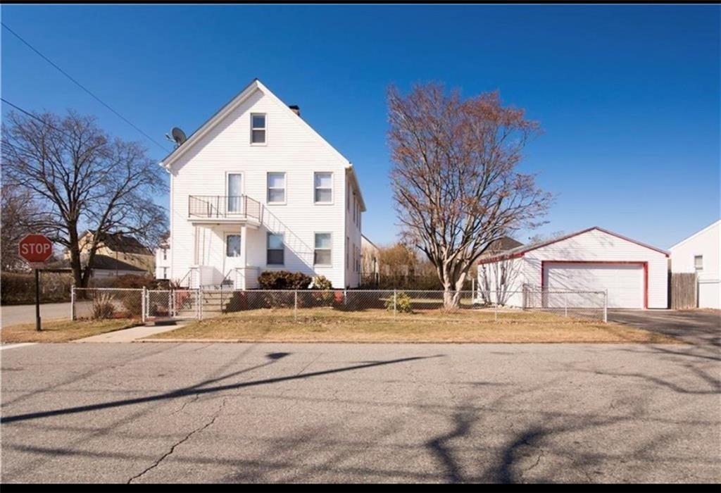 Primary Photo - 43 Brown St