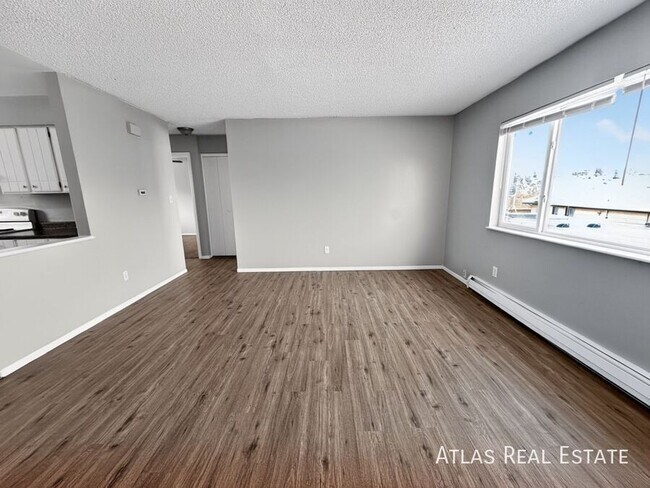 Foto del edificio - 2116 Friendship Pl