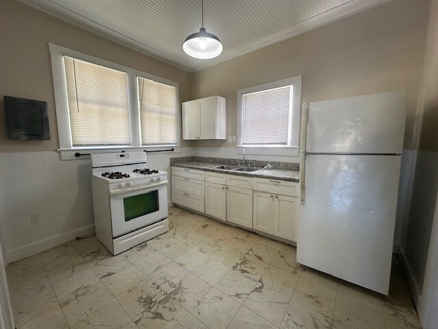 Photo - 1110 Convention St House