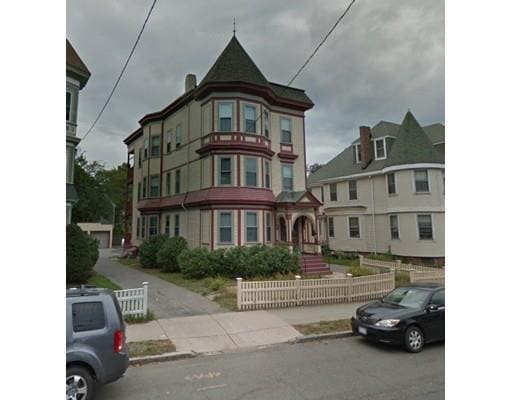 Primary Photo - 174 Elm St