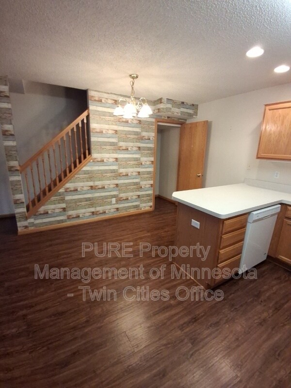 Foto del edificio - 8886 Partridge Rd