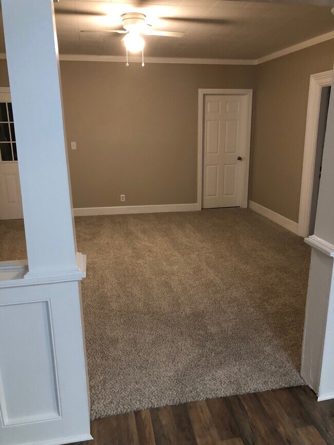 Sala de estar - 50 Griswold St