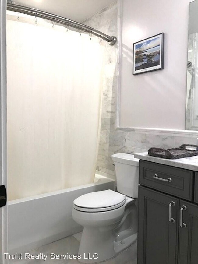 Foto del edificio - 1 br, 1 bath House - 1310 Vermont Ave NW #3