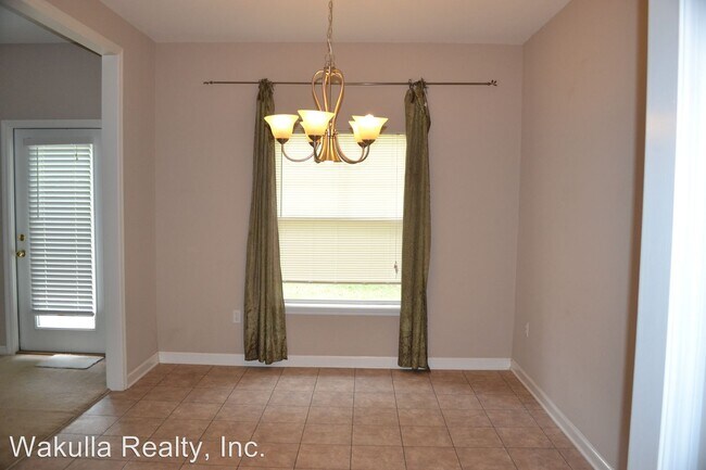 Building Photo - 3 br, 2 bath House - 15 Amy Lane