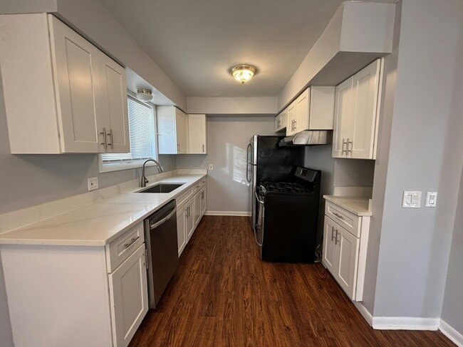 Foto del edificio - 11265 Essex Ave