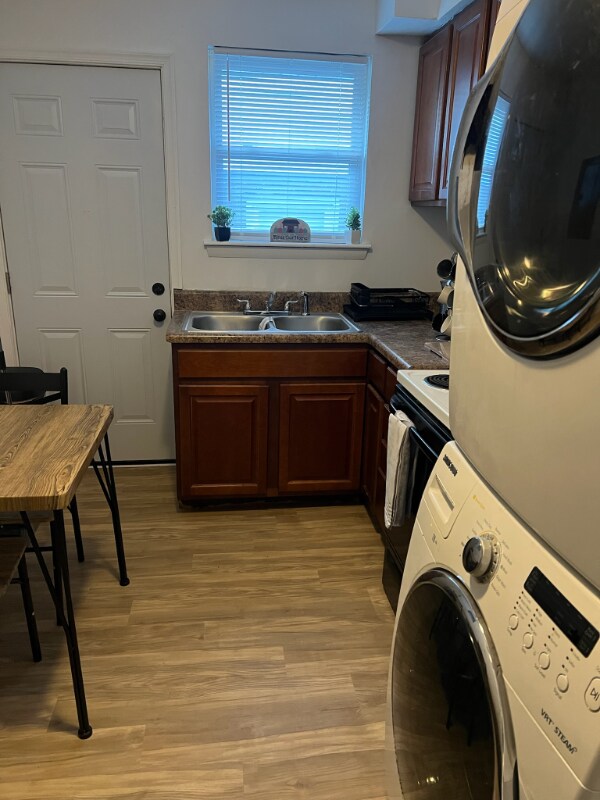 Foto del edificio - 337 Woodview Ave