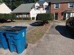 Primary Photo - 415 Patrick Henry Ct