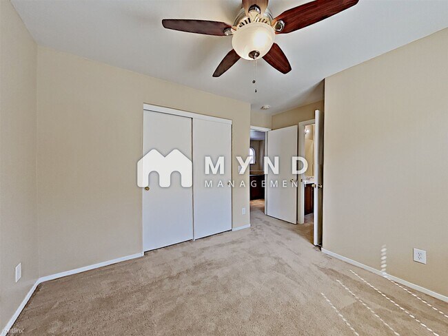 Foto del edificio - 3 br, 2.5 bath House - 10225 Running Falls St
