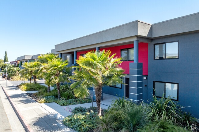 Edificio - Innovation at Hollenbeck