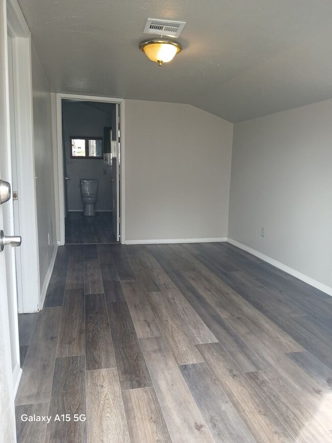 Foto del edificio - Charming 2-bedroom, 1-bath