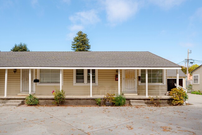 Mission EXT8 - Mission Street Cottages