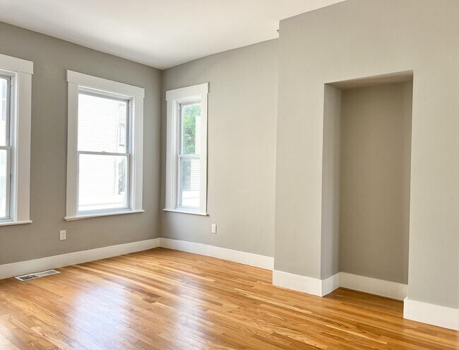 Foto del edificio - 642 Moody St