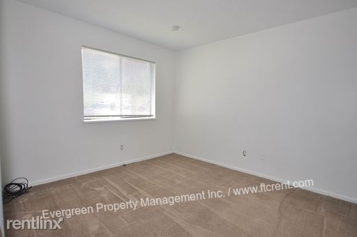 Building Photo - 1705 Heatheridge Rd