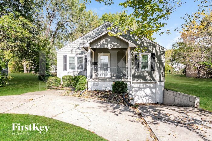 Foto principal - 8000 E 87th St