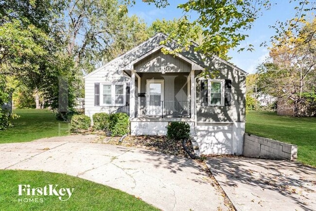 Building Photo - 8000 E 87th St