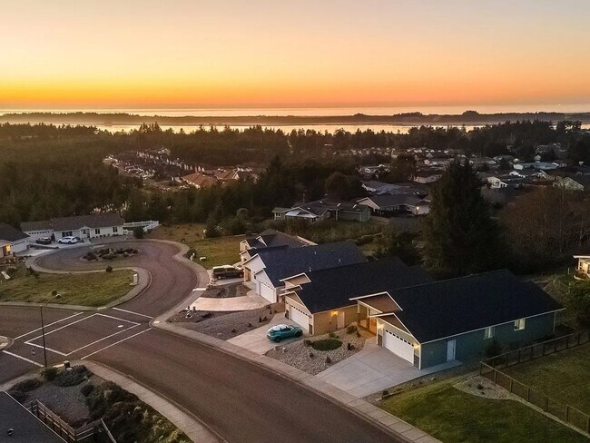 Foto del edificio - 1154 Nautical Ln