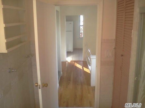 Foto del edificio - 20-44-44 150th St