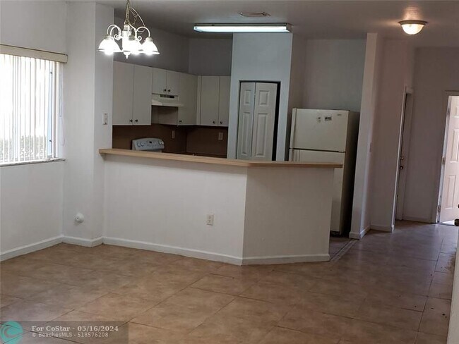 Building Photo - 7917 Tuscany Dr