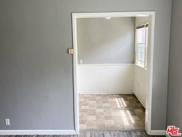 Foto del edificio - 4310 Overland Ave