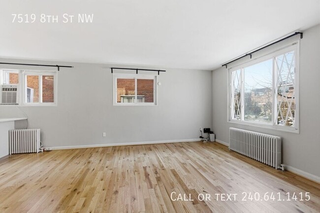 Photo - 7519 8th St NW House