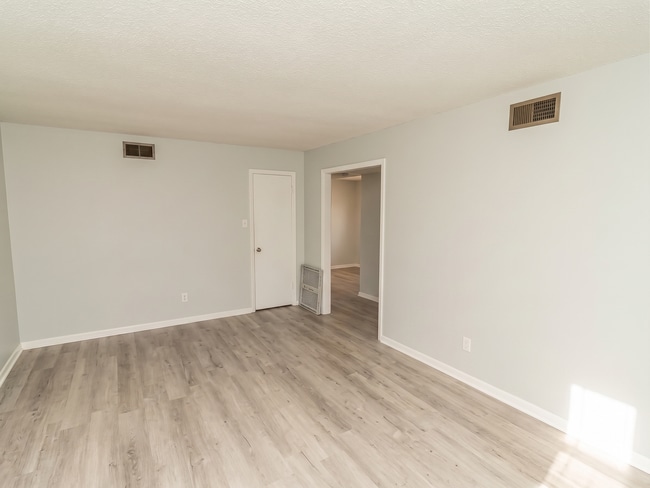 Photo - 3 Bed 1 Bath House