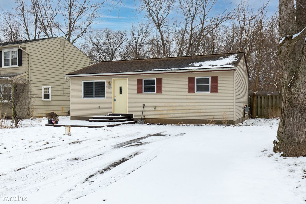 Primary Photo - 3 br, 1 bath House - 4335 Crestdale Ave
