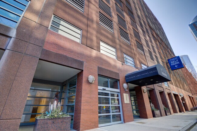 Foto del edificio - 474 N Lake Shore Dr