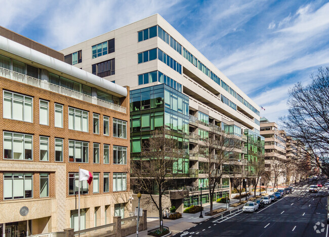 Building Photo - 2501 M St NW