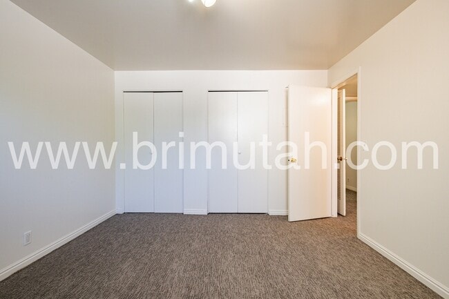 Building Photo - 1418-1426-1426 S 1100 E