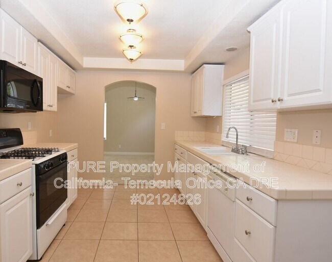 Building Photo - 29762 Vail Brook Dr