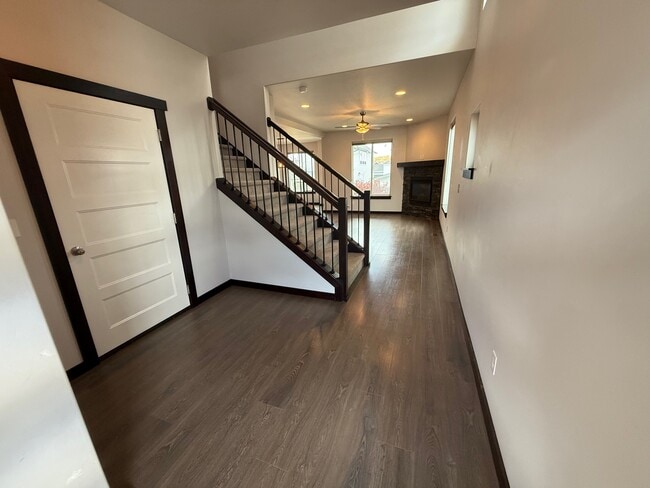 Foto del edificio - 5475 Vermeer Ln