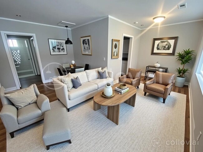 Sala de estar decorada virtualmente - 932 33rd Ave N