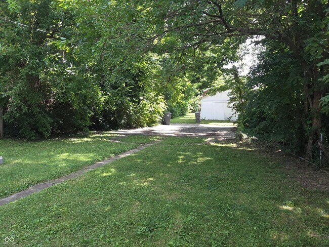 Building Photo - 4221 Guilford Ave