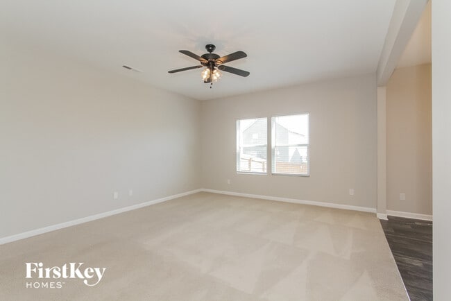 Building Photo - 12545 Palomino Dr