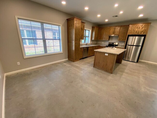 Building Photo - *New Construction* 3-Bedroom Home for Rent...